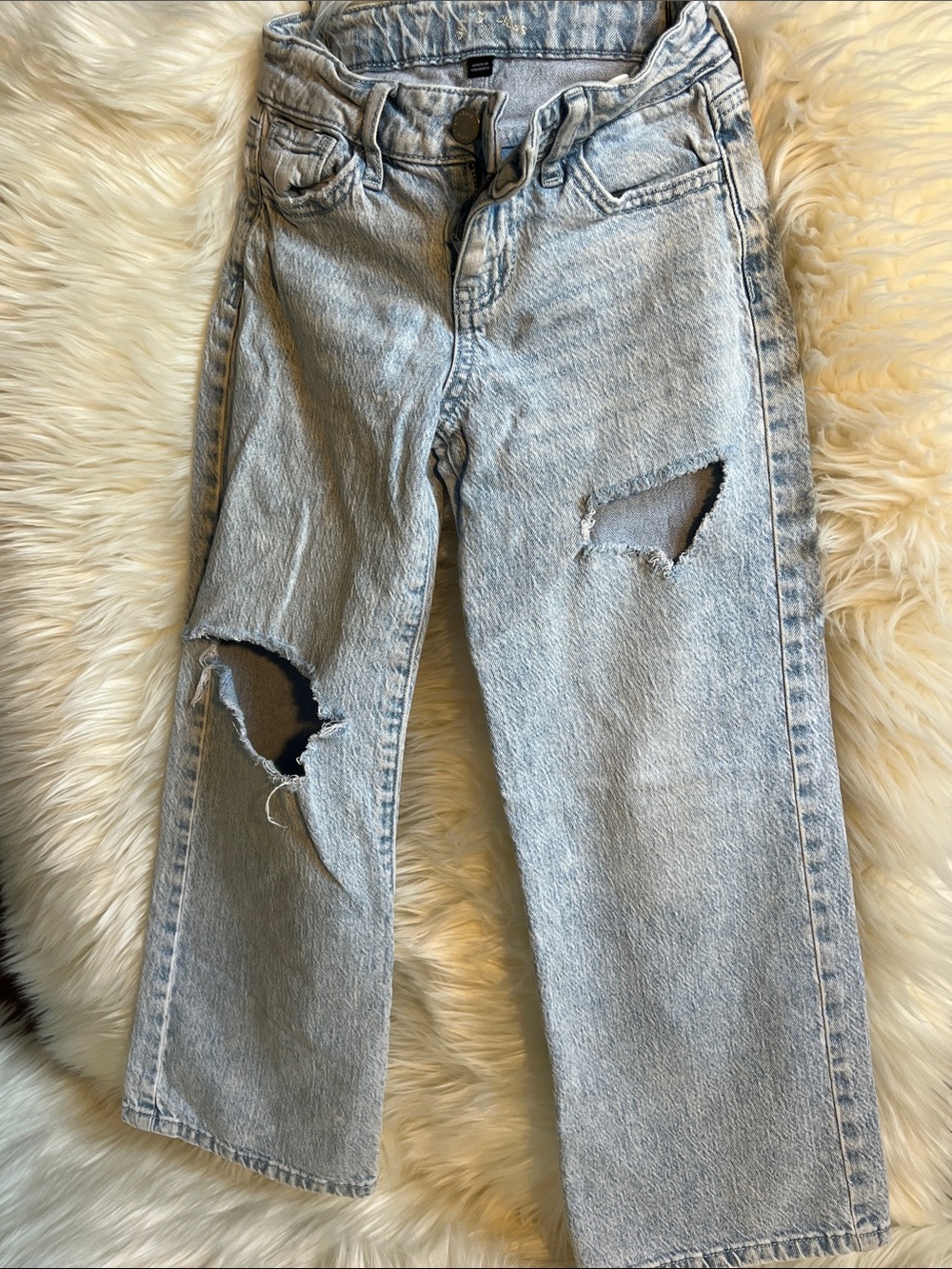 Target Art Class Girls Distressed Straight Leg Jeans – Acid Light Wash (Size 7)
